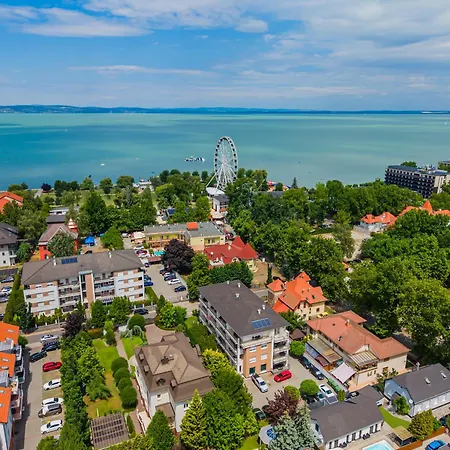 Ah-corso Wellness Апартаменты *